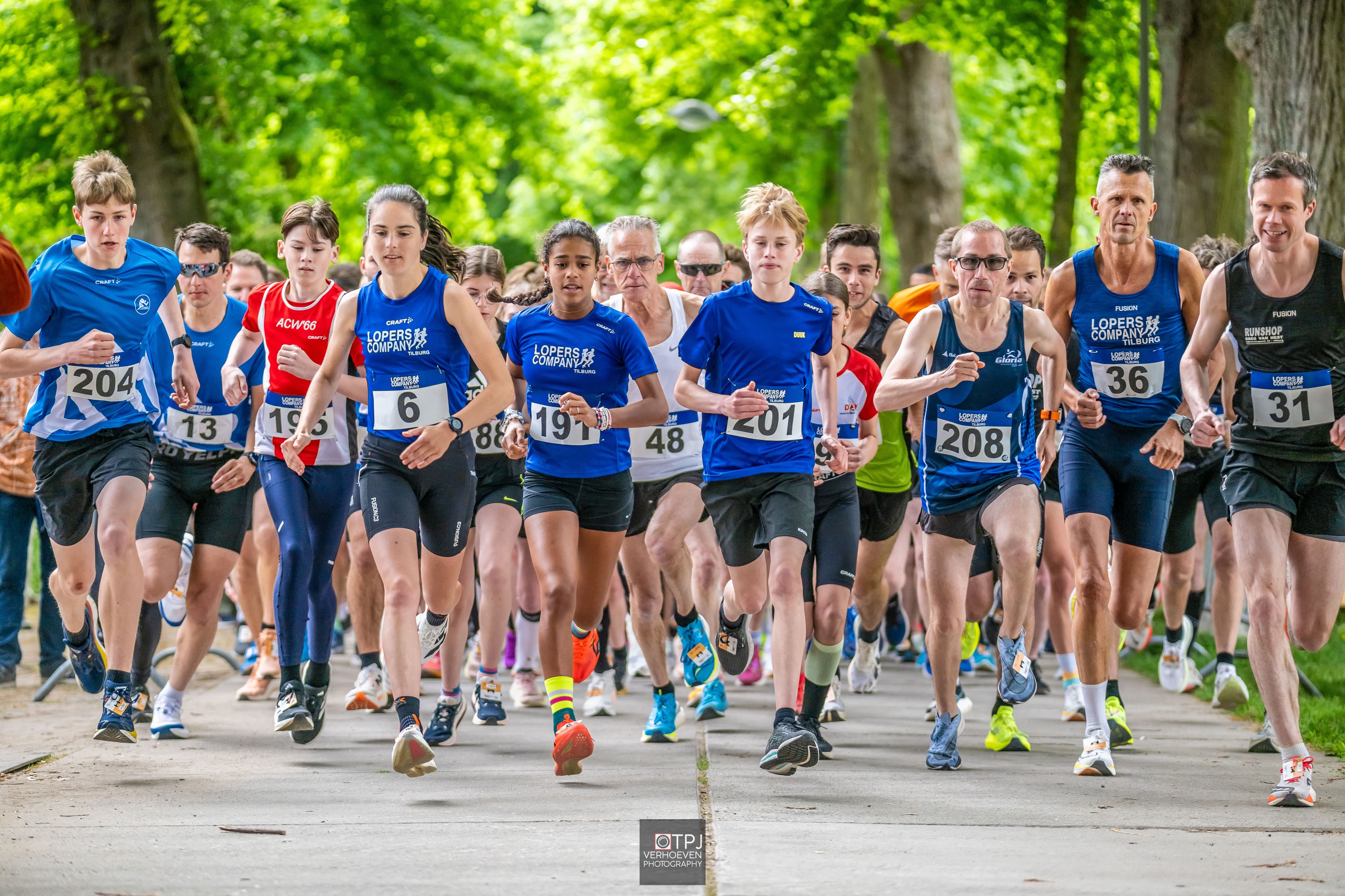 Finish van Liberty Run Waalwijk met enthousiast publiek